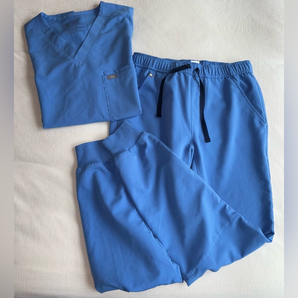 Figs Scrub Set